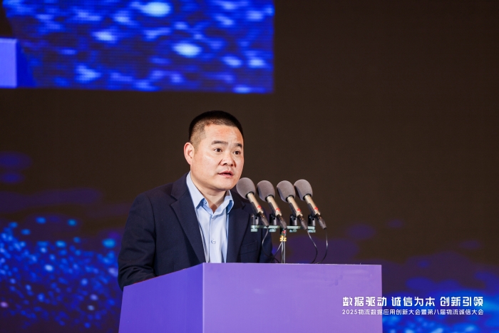 131A0378-opq3563735877